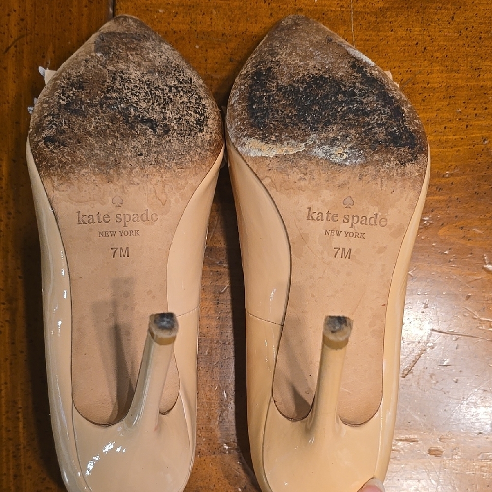 Kate Spade Women's Tan Heels - Picture 5 of 8